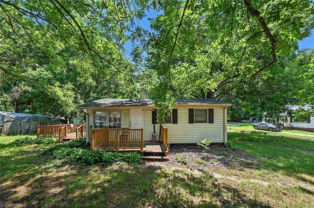 Photo of 120 1st Street, Haw River, NC 27258 (MLS # 1229384)