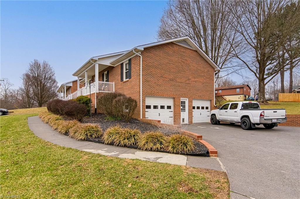784 Big Tree Drive, Lewisville, North Carolina image 4