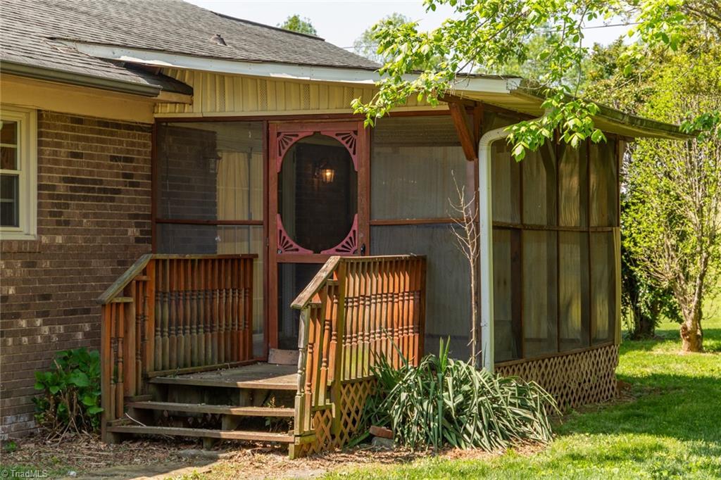 123 Hilltop Drive, Wilkesboro, North Carolina image 17
