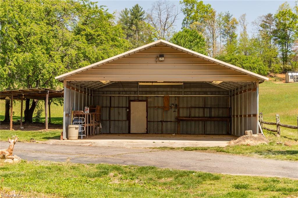 123 Hilltop Drive, Wilkesboro, North Carolina image 20