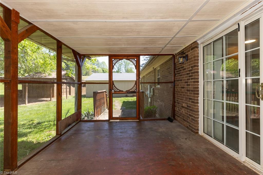 123 Hilltop Drive, Wilkesboro, North Carolina image 10