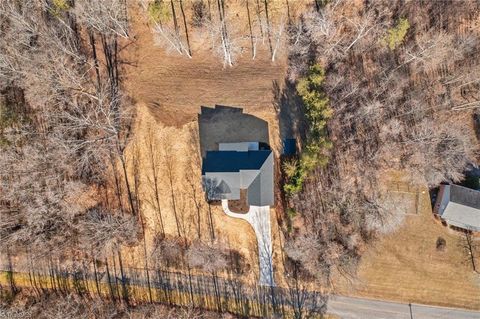 A home in Yadkinville