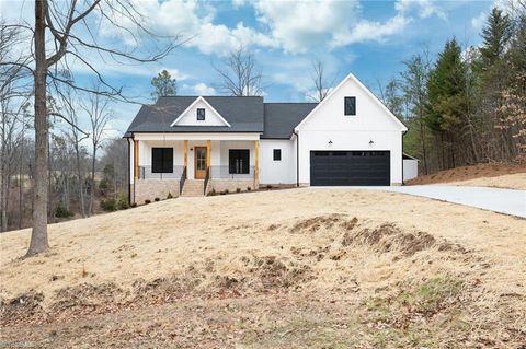 A home in Yadkinville