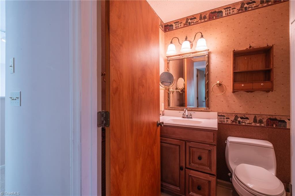 400 Cassandra Road, Madison, North Carolina image 24
