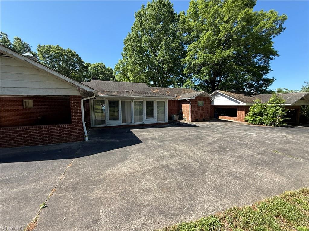 733 Wilkesboro Street, Mocksville, North Carolina image 5