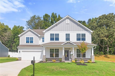 Homes For Sale - 404 Bingham And Parks Road<br/> Advance, NC 27006