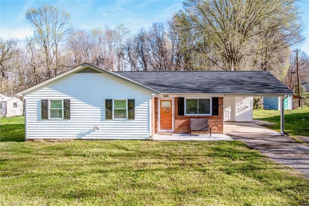 Photo of 269 Mountview Drive, Mocksville, NC 27028 (MLS # 1214383)