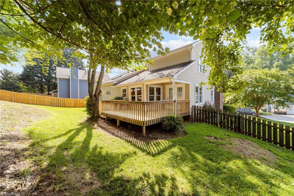 4804 Scarlet Haw Drive, Greensboro, North Carolina image 2