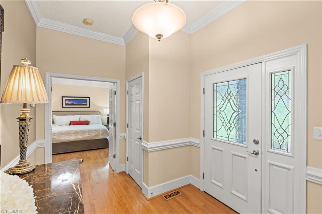 376 Lawrelyn Drive, Mount Airy, North Carolina image 4
