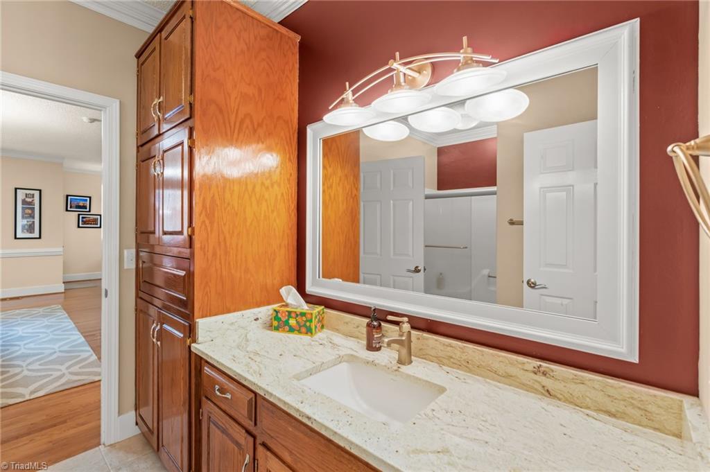 376 Lawrelyn Drive, Mount Airy, North Carolina image 24