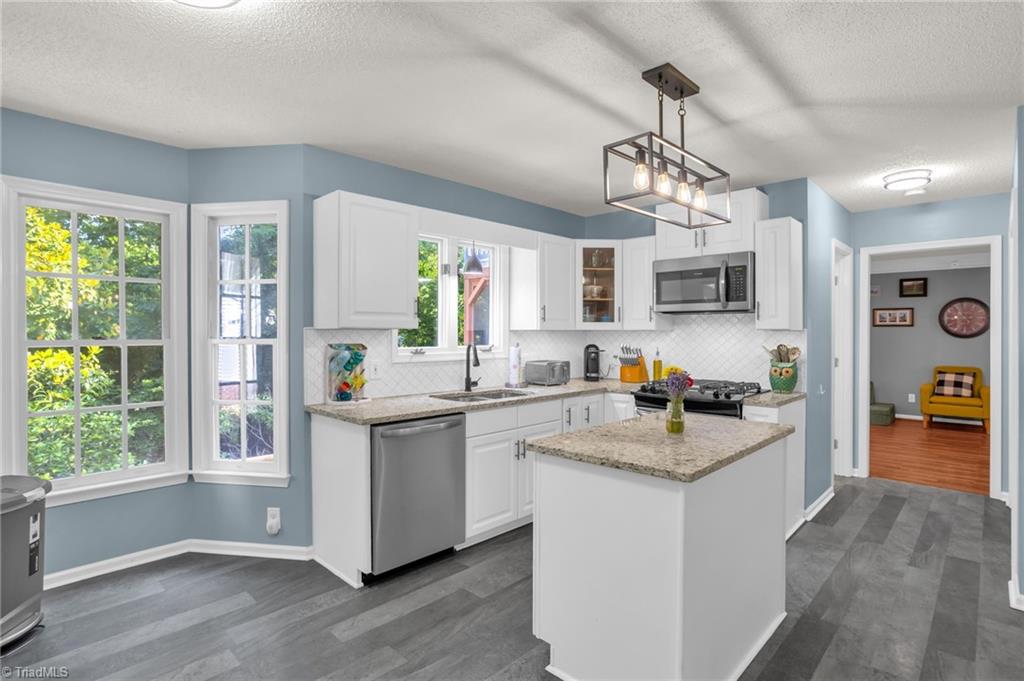 3014 Colony Drive, Jamestown, North Carolina image 10