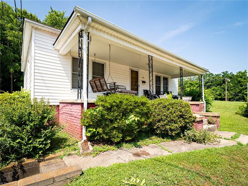 561 Bridge Street