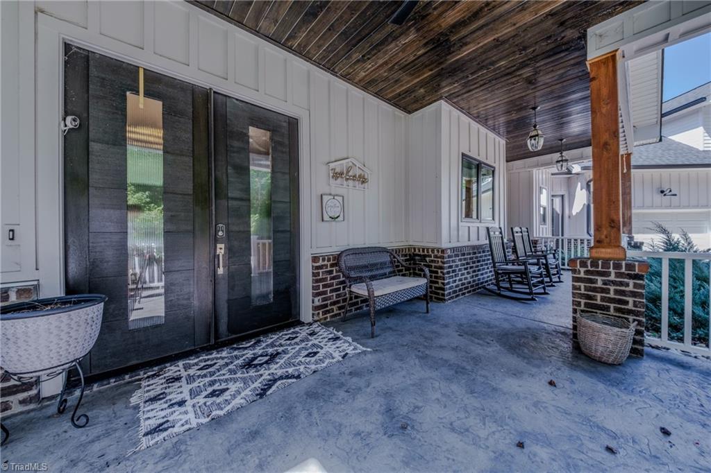 Photo of 1529 Neelley Road, Pleasant Garden, NC 27313 (MLS # 1233718)