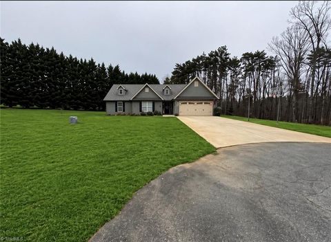 Homes For Sale - 1029 Lee Acres Drive<br/> Walnut Cove, NC 27052