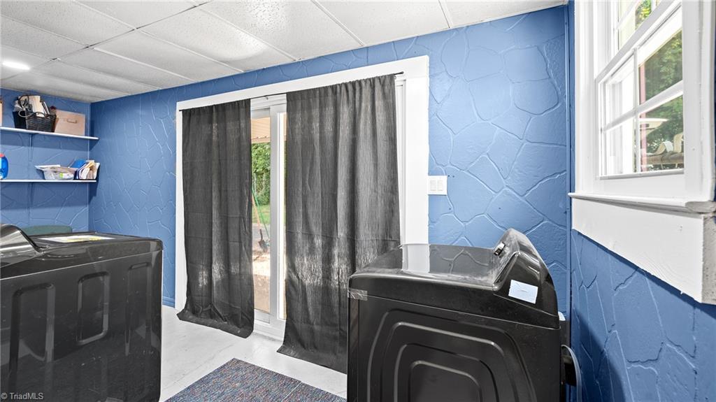 Winston-Salem, North Carolina 27105, United States, 3 Bedrooms Bedrooms, ,1 BathroomBathrooms,Residential,Active,170185