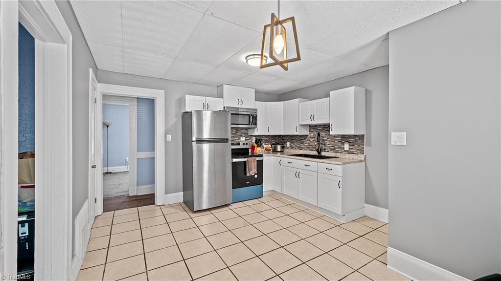 Winston-Salem, North Carolina 27105, United States, 3 Bedrooms Bedrooms, ,1 BathroomBathrooms,Residential,Active,170185