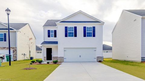 147 Neal Farm Drive, Stokesdale, NC 27357 - #: 1132045