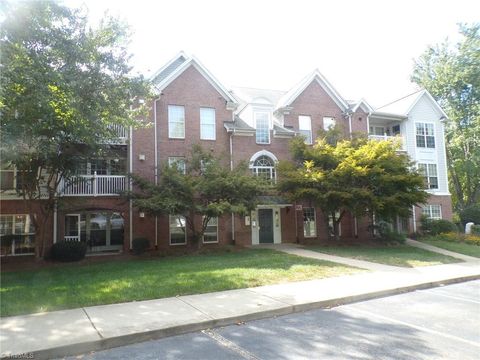 Condo For Sale - 5005 Bass Chapel Road #1 C<br/> Guilford County, Greensboro, NC 27455