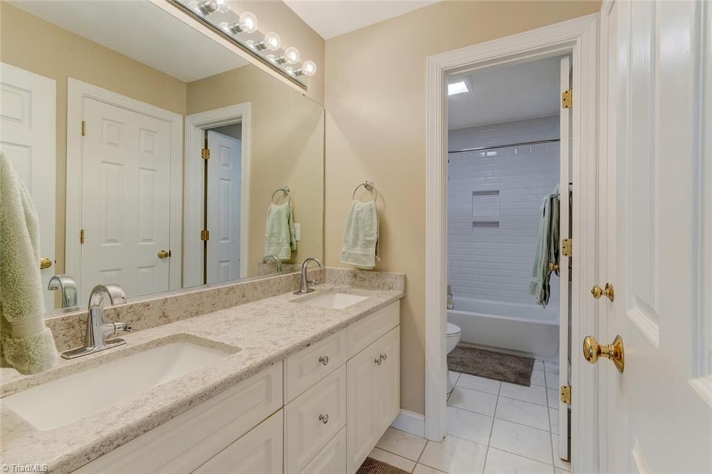2609 Oxmoor Road, Summerfield, North Carolina image 27