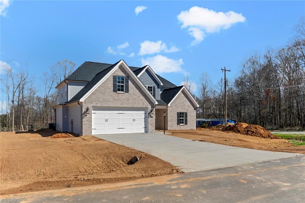 118 Enclave Drive, Clemmons, North Carolina image 3