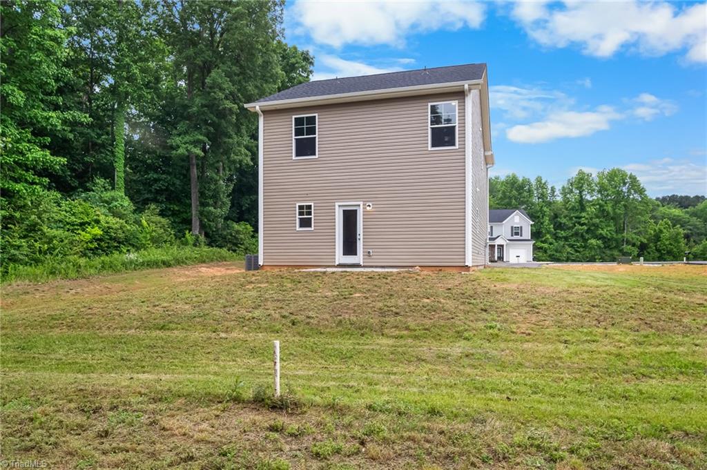 219 Sparrow Drive, Lexington, North Carolina image 2