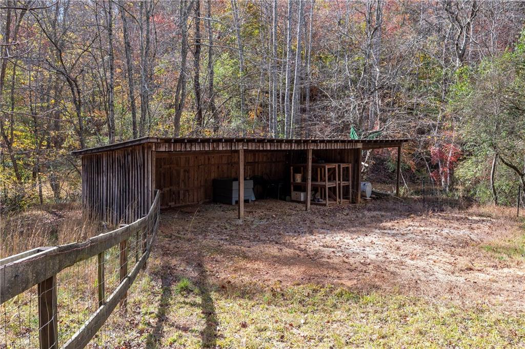 182 Bruckie Trail, Pilot Mountain, North Carolina image 42