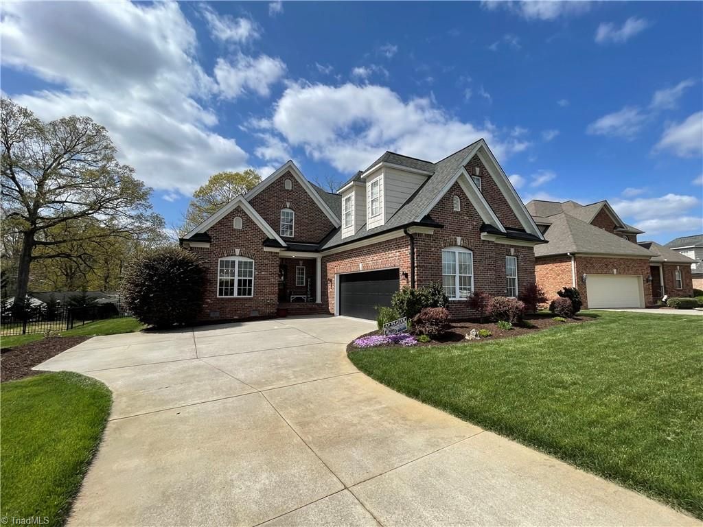 Photo of 21 WEXFORD Circle, Thomasville, NC 27360 (MLS # 1214451)