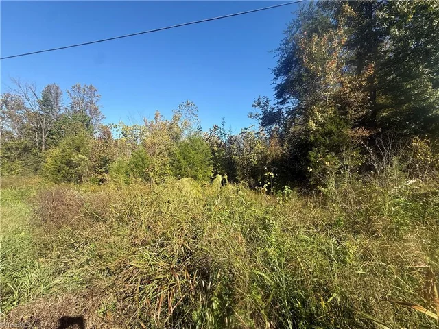 2106 W Old Us Highway 64, photo 2 of 6