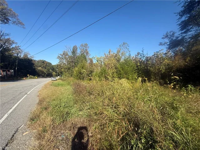 2106 W Old Us Highway 64, photo 4 of 6
