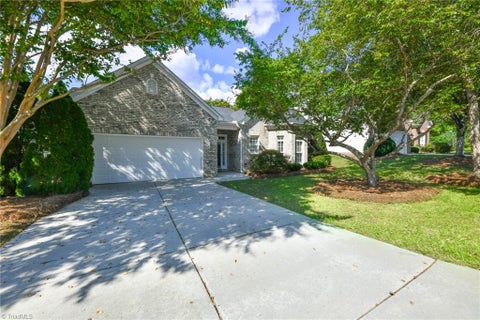 Photo for 4 Towne Ridge Court