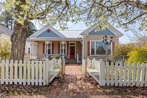 Homes For Sale - 111 College Street<br/> Halifax County, Littleton, NC 27850