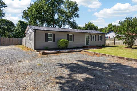 Homes For Sale - 4306 Plainfield Road<br/> Randolph County, Sophia, NC 27350