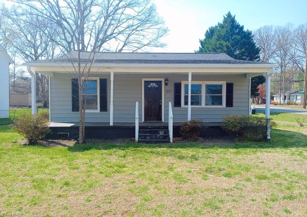 Photo of 1825 Glenside Drive, Greensboro, NC 27405 (MLS # 1214228)