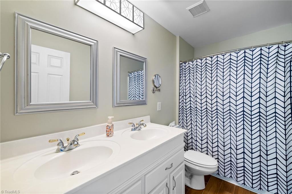 8304 Chartwell Drive, Oak Ridge, North Carolina image 28
