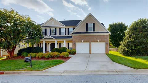 A home in Clemmons