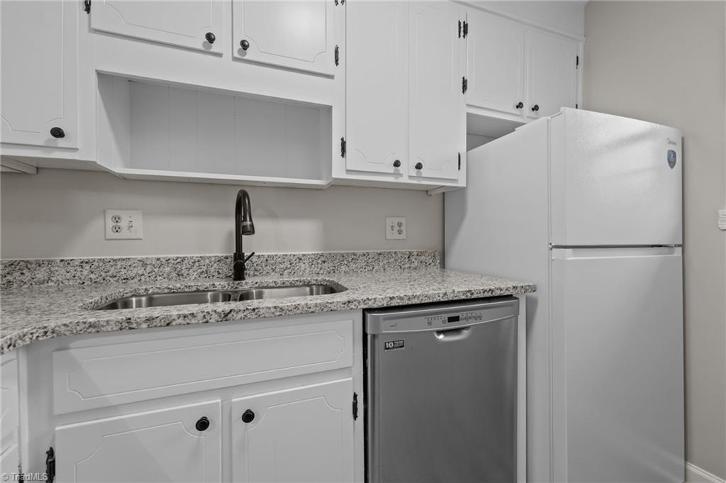 506 Carolyn Court #D4, Eden, North Carolina image 6