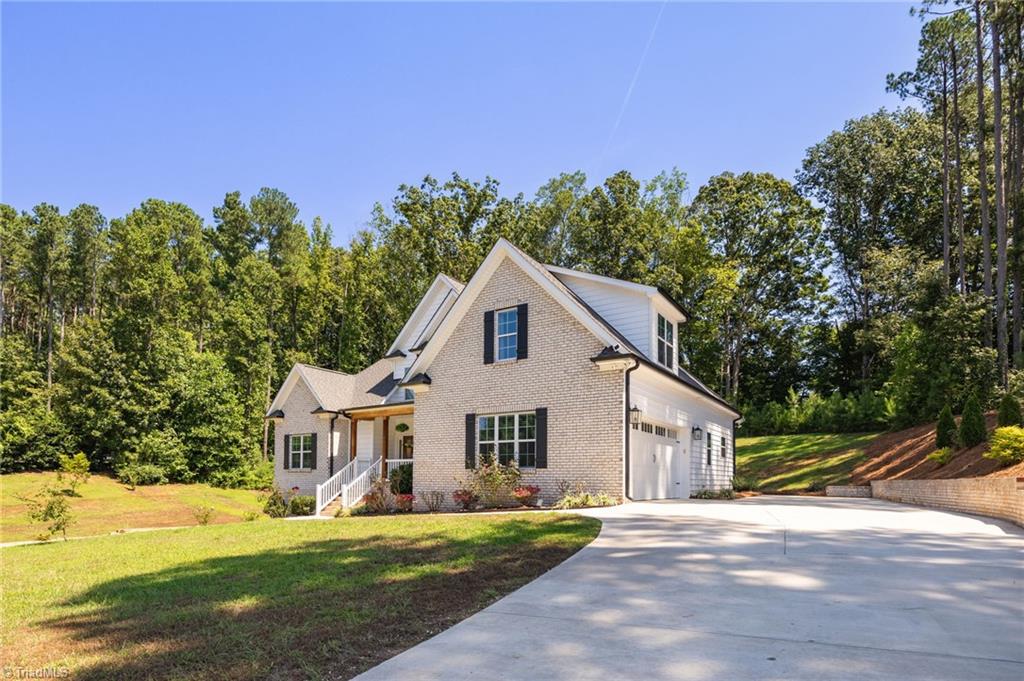 195 Canyon Road