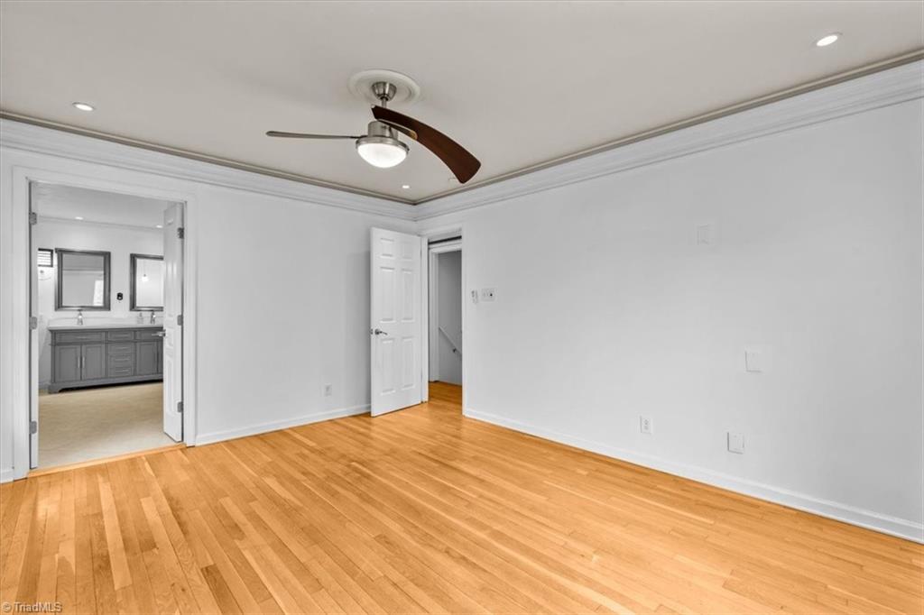 Winston-Salem, North Carolina 27106, United States, 4 Bedrooms Bedrooms, ,4 BathroomsBathrooms,Residential,Pending,250893