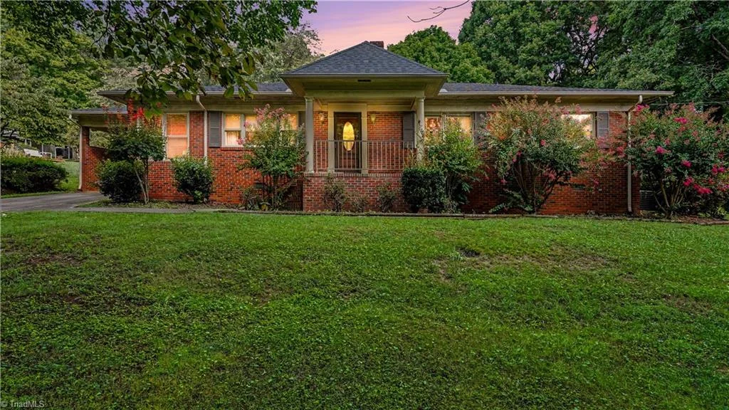 876 Brooklyn Avenue, Ramseur, NC, 27316