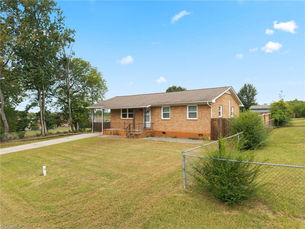 Photo of 1035 Maryland Avenue, Eden, NC 27288 (MLS # 1236435)