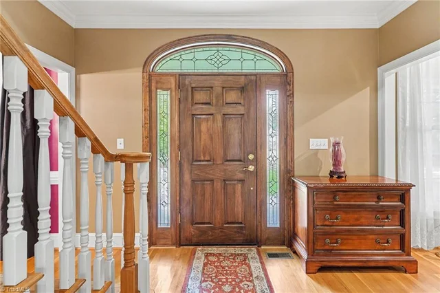 7901 Merrick Court, photo 4 of 50