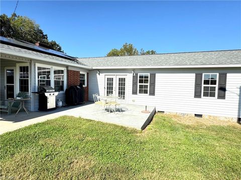 A home in Elkin