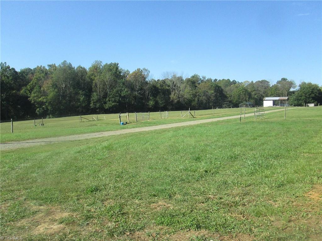 3421 Suits Road, Gibsonville, North Carolina image 13