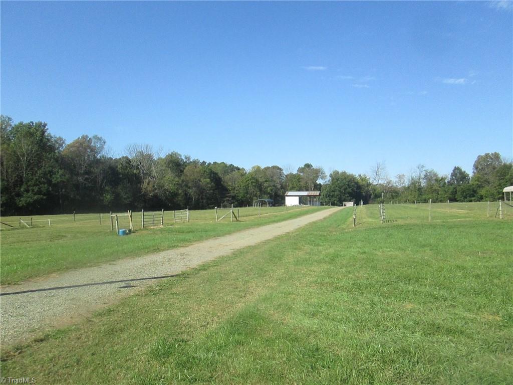 3421 Suits Road, Gibsonville, North Carolina image 14