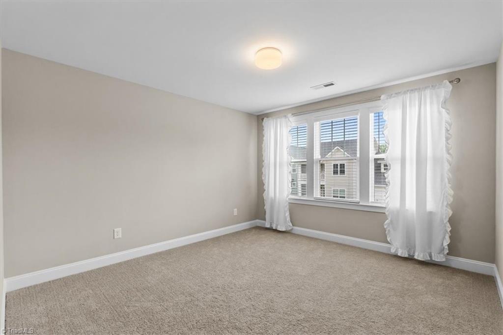 1726 Eastover Drive, Kernersville, North Carolina image 30