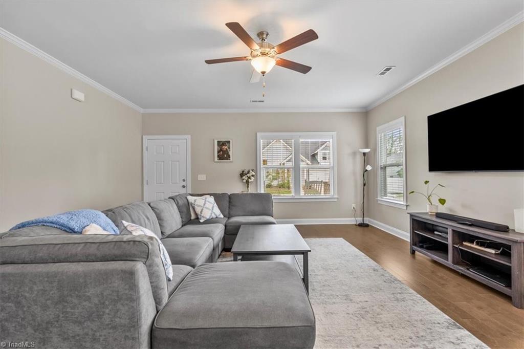 1726 Eastover Drive, Kernersville, North Carolina image 11