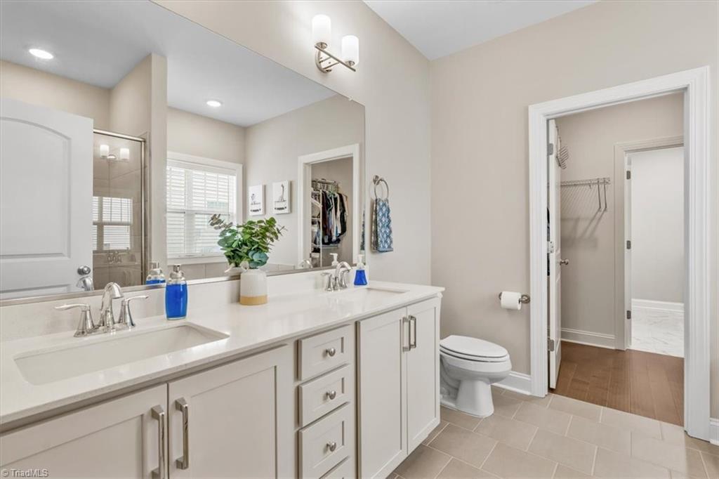 1726 Eastover Drive, Kernersville, North Carolina image 25