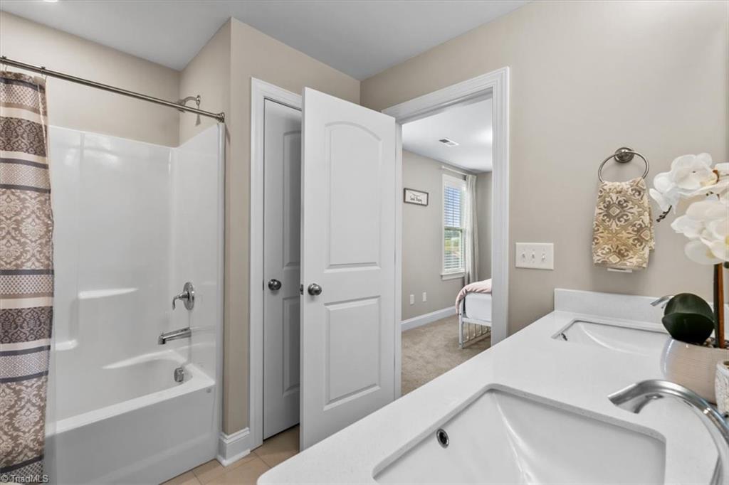 1726 Eastover Drive, Kernersville, North Carolina image 33
