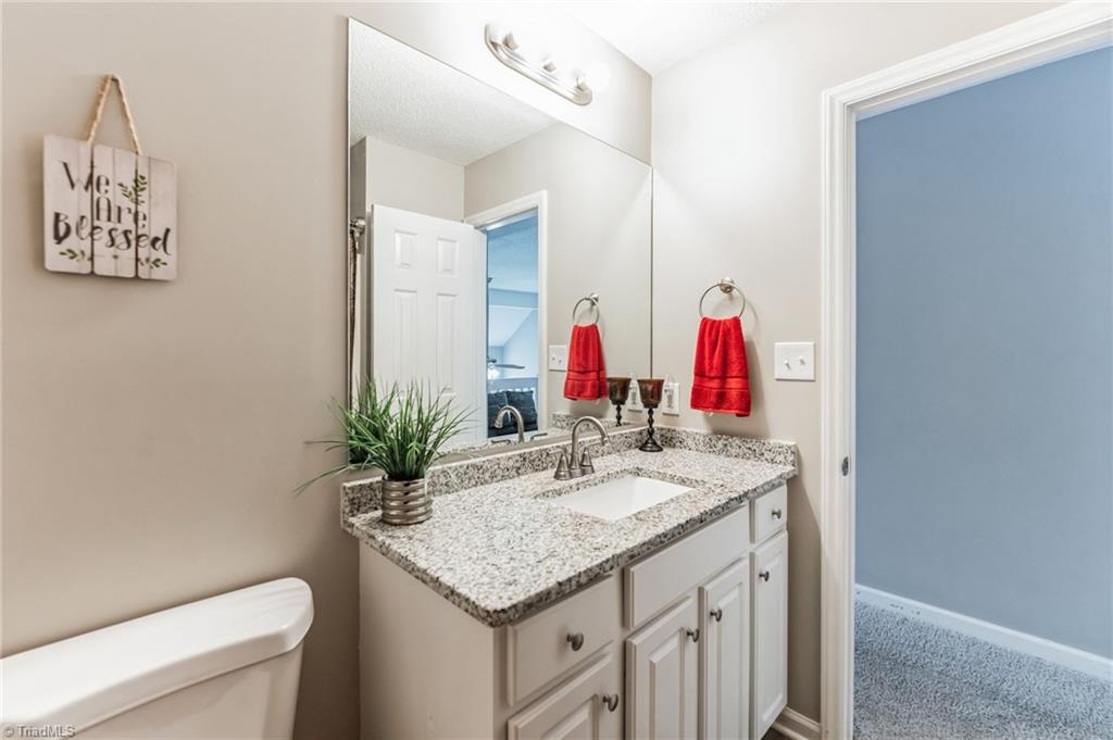 9 Satterfield Place, Greensboro, North Carolina image 33