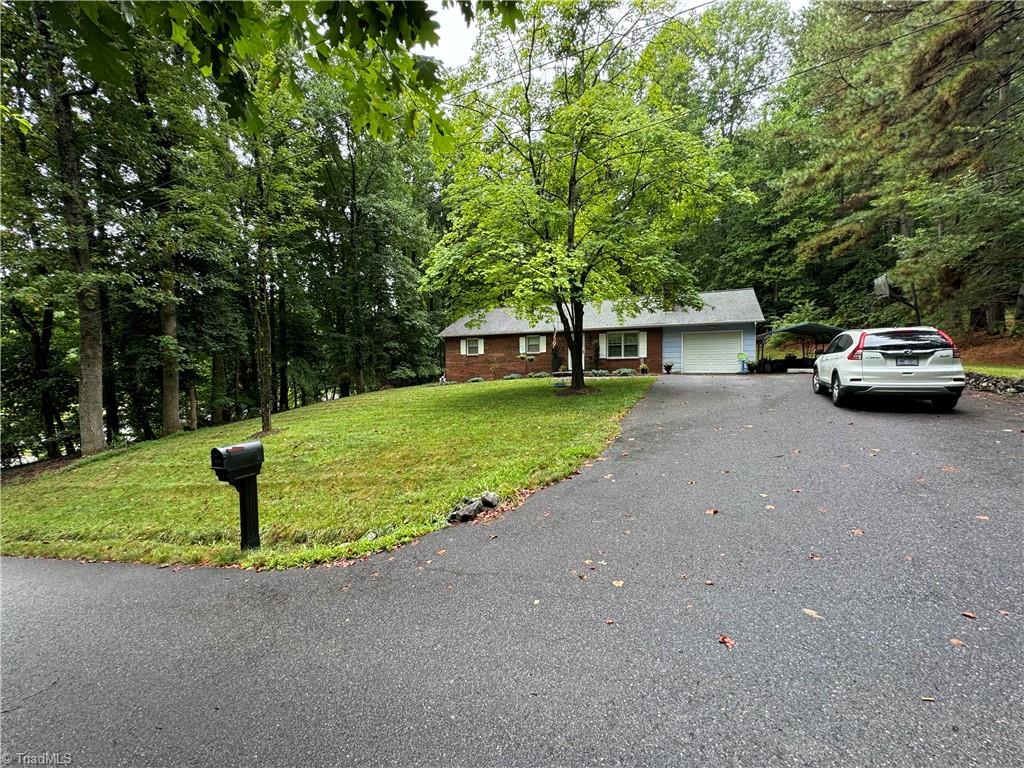 View Wilkesboro, NC 28697 house
